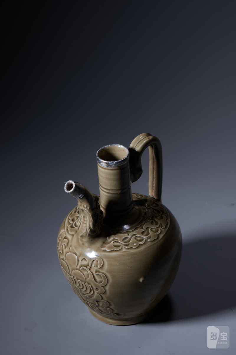 明代 青釉剔花龙嘴执壶 - 图8